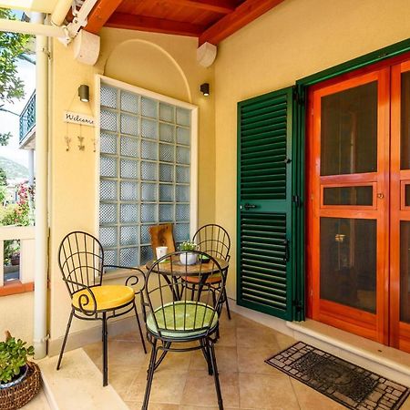 Apartment Jadranka With Sea View In Rogotin Exterior photo